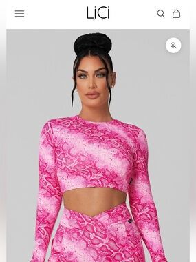 LICI Fit Pink Snake-Print Long Sleeve Crop Top